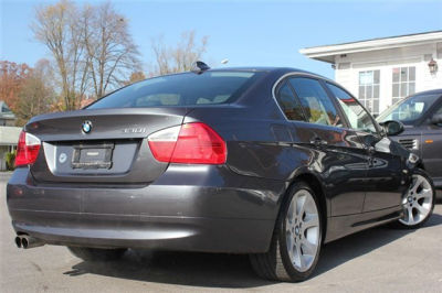 2006 BMW 330 i