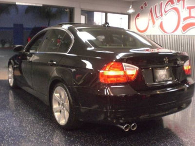 2006 BMW 330  i