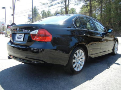 2006 BMW 330  xi