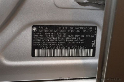 2006 BMW 330  i