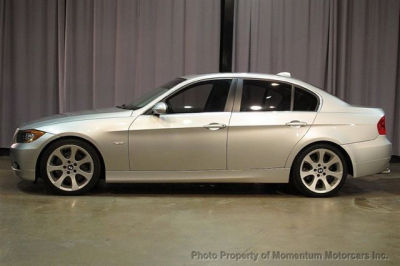 2006 BMW 330  i