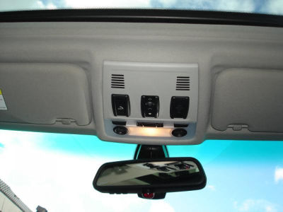 2006 BMW 330 i
