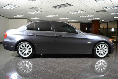 2006 BMW 330  i