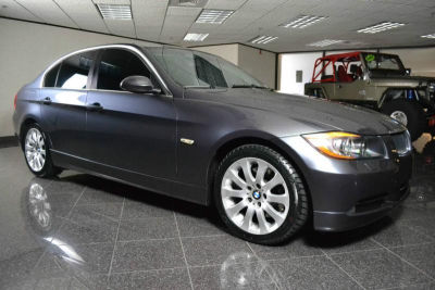 2006 BMW 330  i