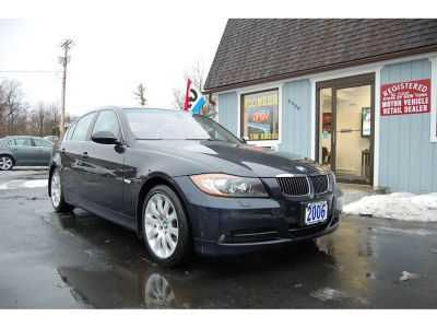 2006 BMW 330 i