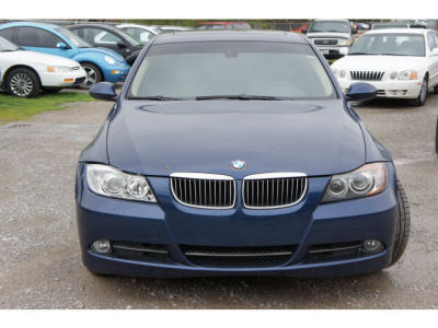 2006 BMW 330  i