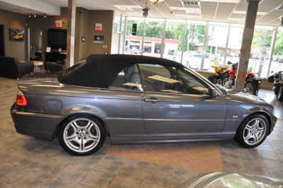 2003 BMW 330  Ci