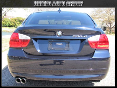 2006 BMW 330  xi