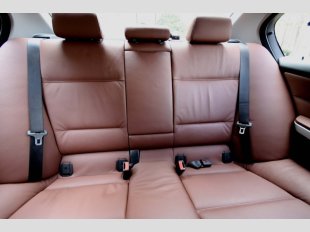2006 BMW 330 xi