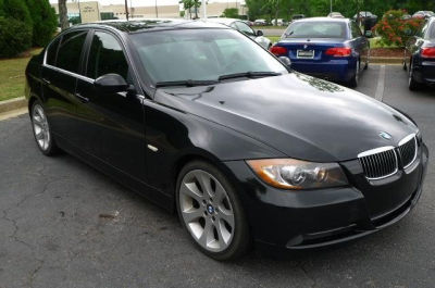 2006 BMW 330  i