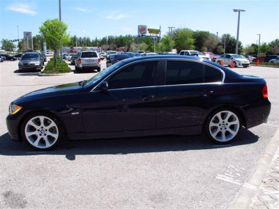2006 BMW 330  i