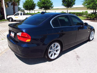 2006 BMW 330  i