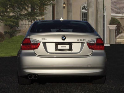 2006 BMW 330  i