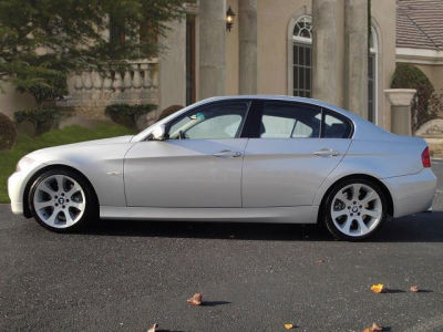 2006 BMW 330  i