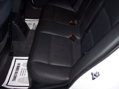 2006 BMW 330  xi
