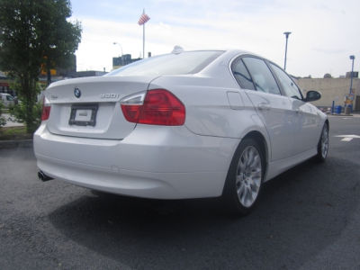 2006 BMW 330 i
