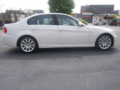 2006 BMW 330 i