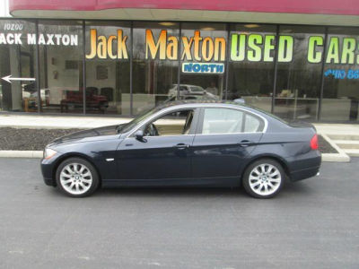 2006 BMW 330  xi
