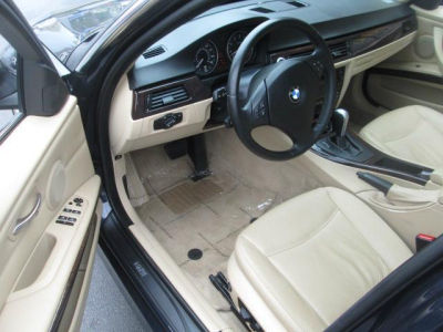 2006 BMW 330  xi