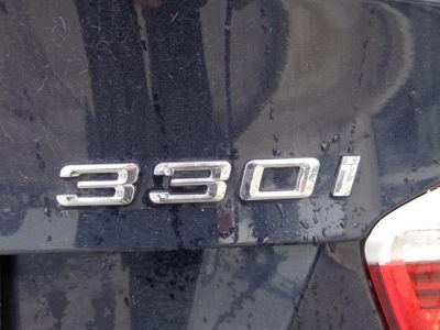 2006 BMW 330  i