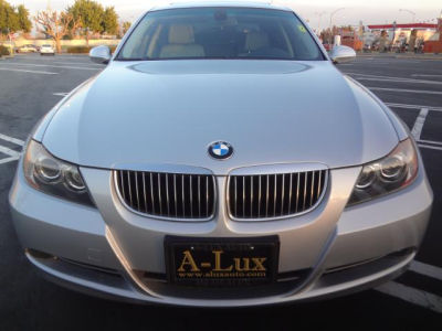 2006 BMW 330  i