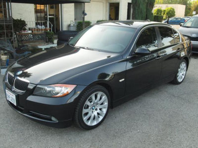 2006 BMW 330  i