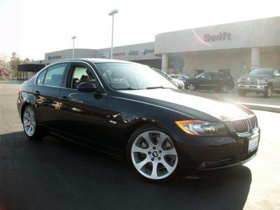 2006 BMW 330  i