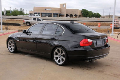 2006 BMW 330  i