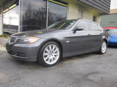 2006 BMW 330  i