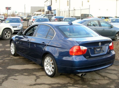 2006 BMW 330  xi