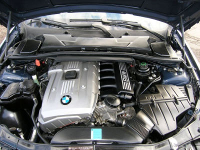2006 BMW 330  xi