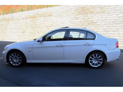2006 BMW 330 i