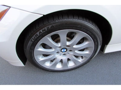 2006 BMW 330 i