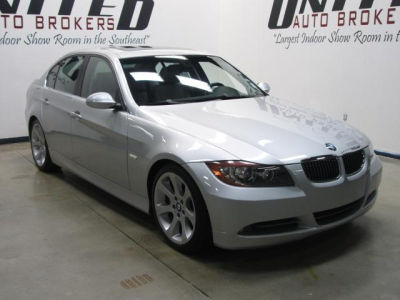 2006 BMW 330  i