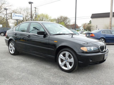 2005 BMW 330  xi