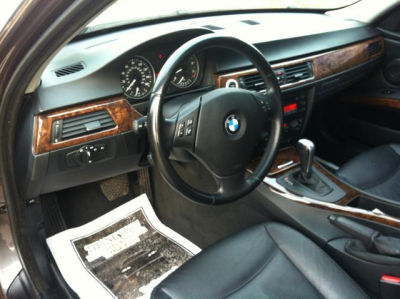 2006 BMW 330  i