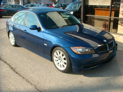 2006 BMW 330  xi