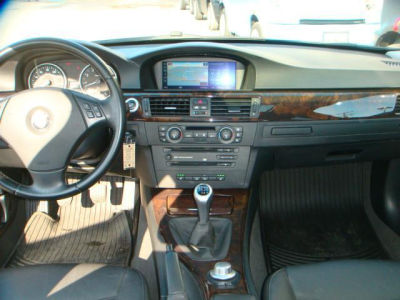 2006 BMW 330  xi