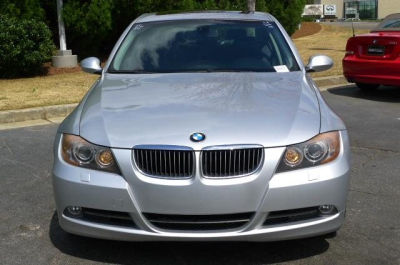 2006 BMW 330  i