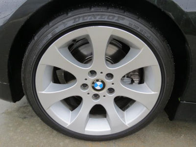 2006 BMW 330 i