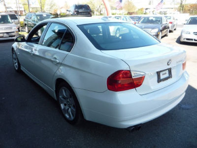 2006 BMW 330  xi