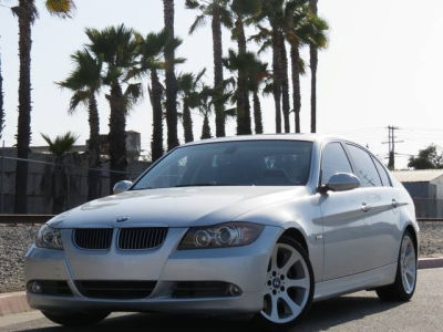 2006 BMW 330  i
