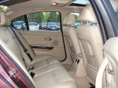 2006 BMW 330 i