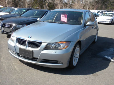 2006 BMW 330  i