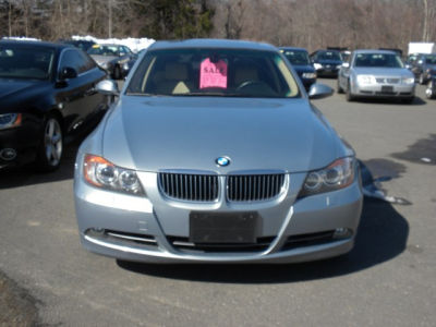 2006 BMW 330  i