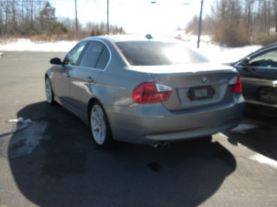 2006 BMW 330  i