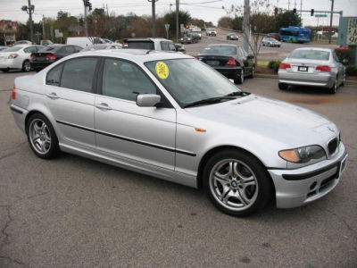 2005 BMW 330  i