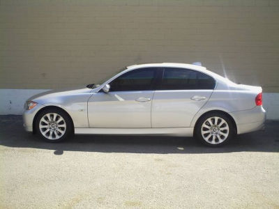 2006 BMW 330 i