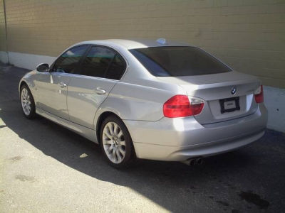 2006 BMW 330 i