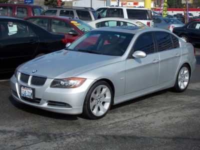 2006 BMW 330  i